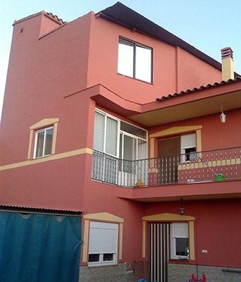 Restauración y pintura de vivienda unifamiliar en Madrid