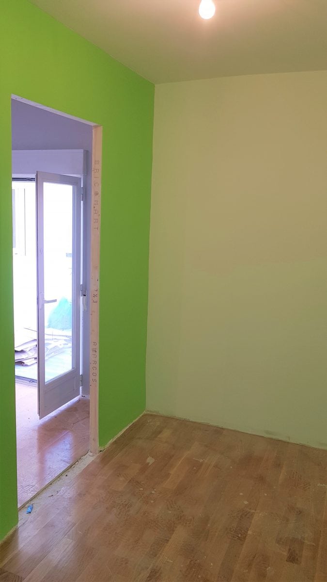 Habitación en tonos verdes Pintura de habitación juvenil en Madrid y Segovia