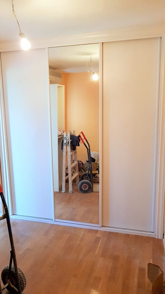 Reparación de pintura de armarios Empresa especializado en calado de puertas