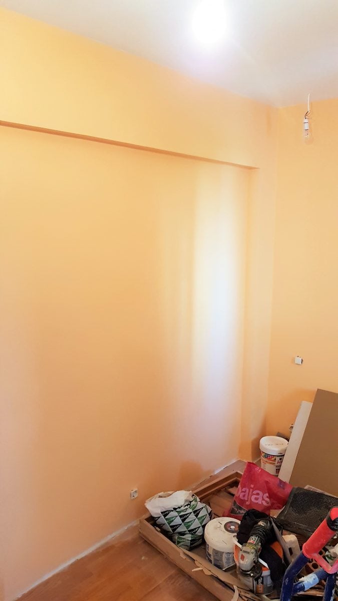 Pared en colores cálidos Decoración de interiores. Reforma de interiores en Madrid y Segovia