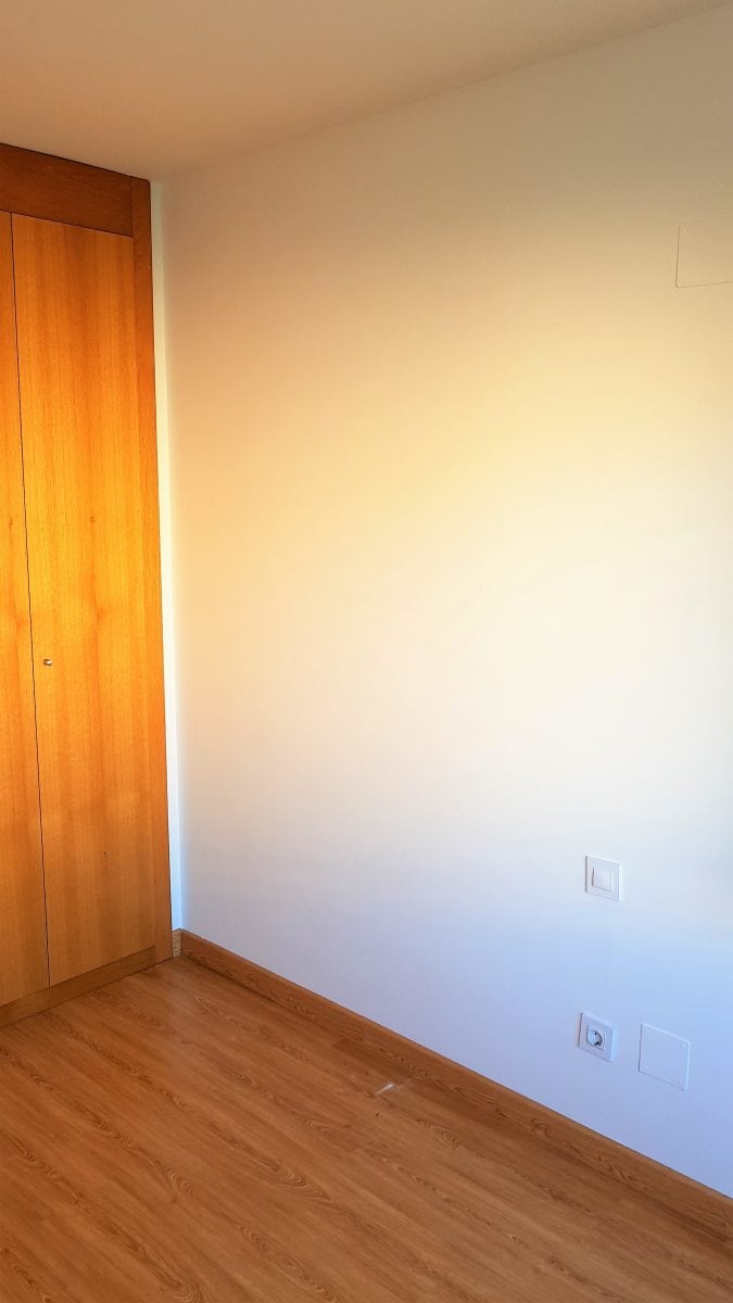 Pintura completa de habitaciones Servicio de pintura profesional en Segovia. Servicios de pintura en Segovia